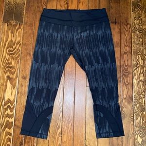 Lululemon Run Times Cropped Legging